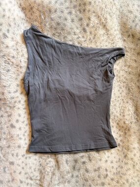 SHEIN One-Shoulder Asymmetric Tank Top in Charcoal Gray